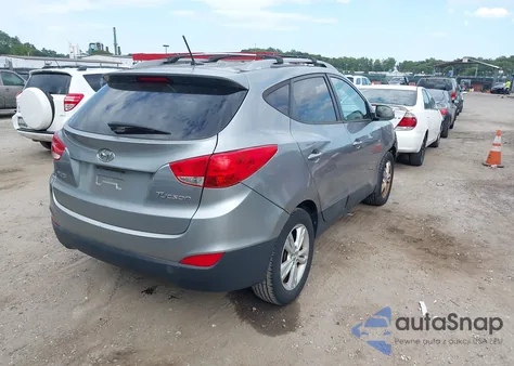 2013 Hyundai Tucson Gls z USA, uszkodzony, nr VIN KM8JU3AC2DU775137